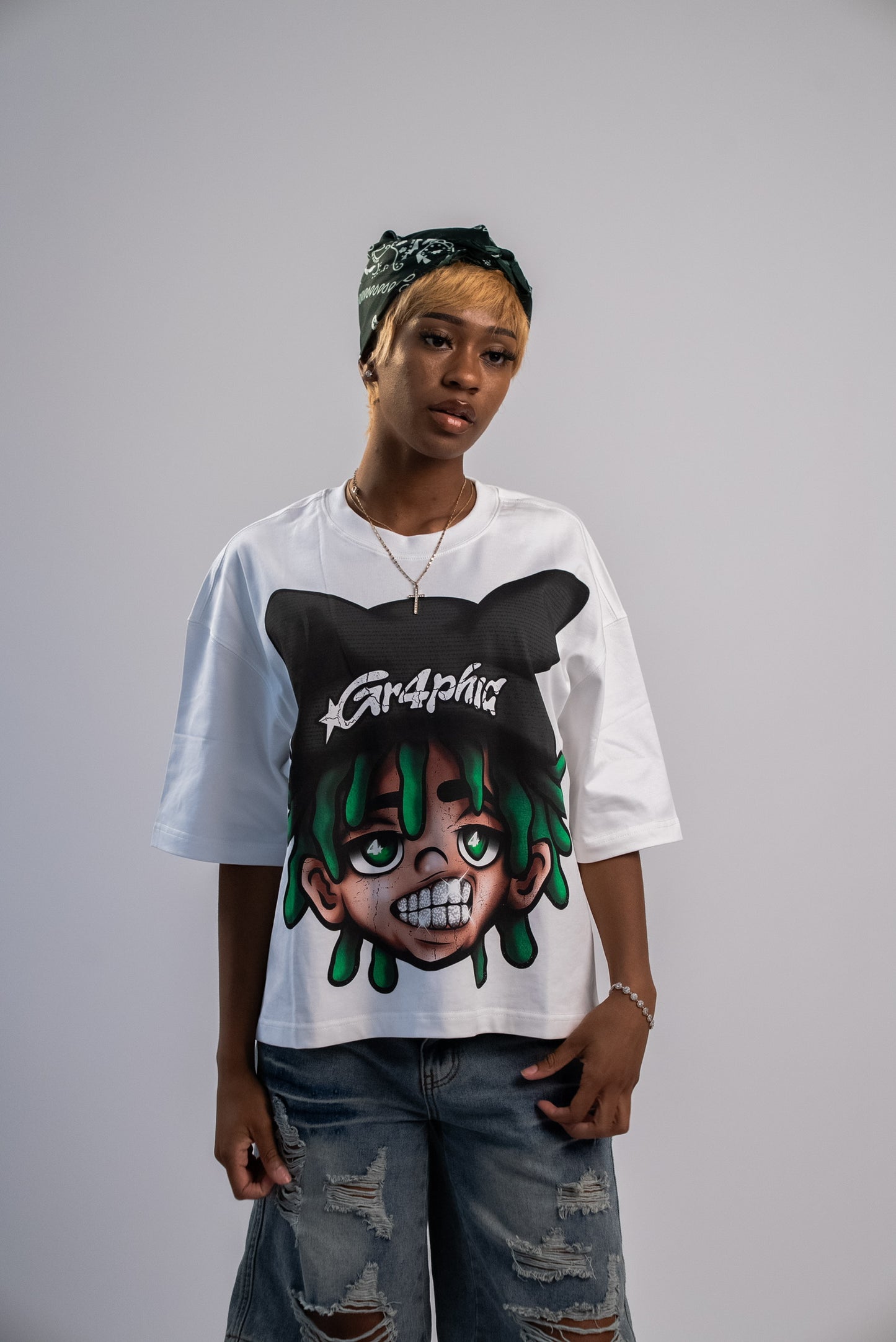 WHITE BEANIE BOY TEE V2